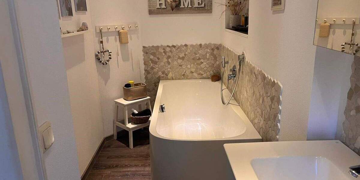 Bungalow Husum - 5 Zimmer, 144 m&sup2;, 459.000&euro; | Angebot:25700037