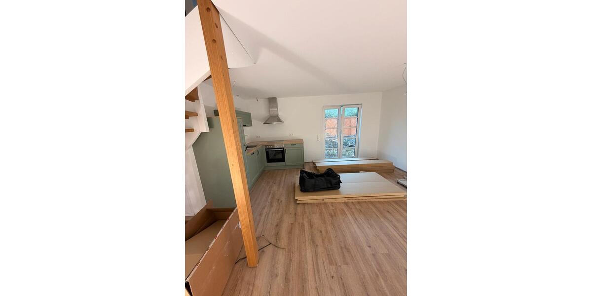 Etagenwohnung Husum - 3 Zimmer, 75 m&sup2;, 1.350&euro; | Angebot:25208947