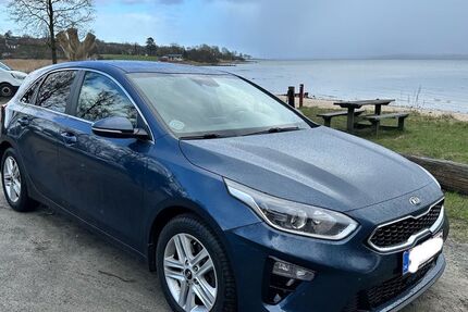 Kia ceed / Ceed 138.000 km 11.700 &euro; Bredstedt 25821