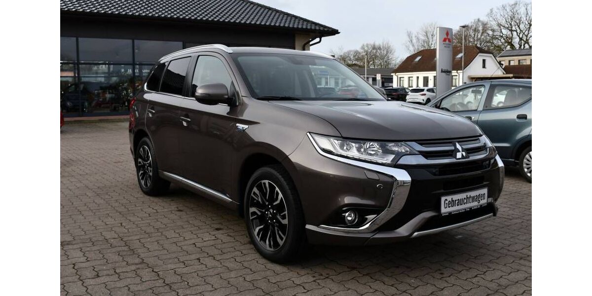 Mitsubishi Outlander 112.427 km 17.900 &euro; Treia 24896