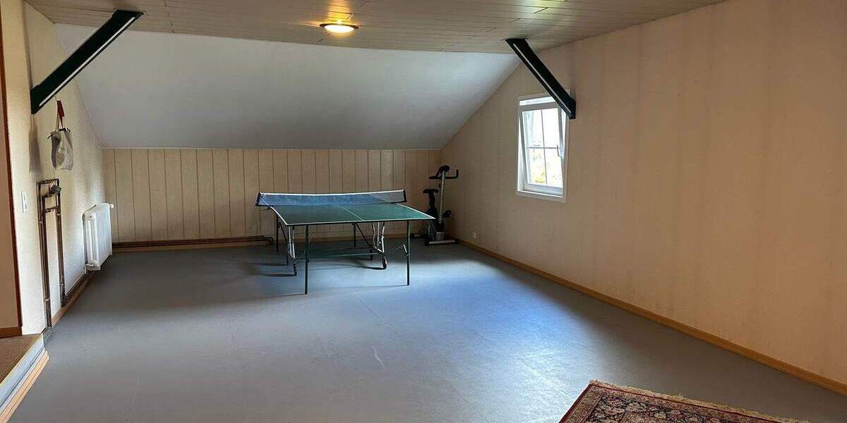 Einfamilienhaus Bergenhusen - 1 Zimmer, 300 m&sup2;, 355.000&euro; | Angebot:25708130