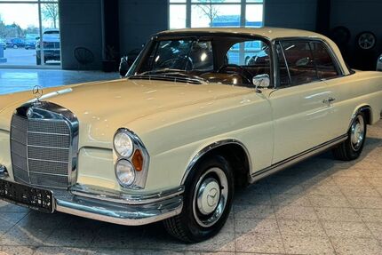 Mercedes-Benz 220 82.295 km 46.995 &euro; Husum 25813