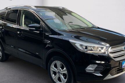 Ford Kuga 144.239 km 14.990 &euro; Husum 25813