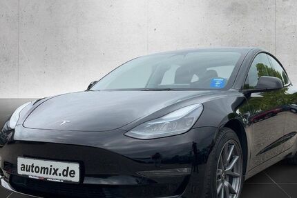 Tesla Model 3 41.464 km 31.990 &euro; Enge-Sande 25917