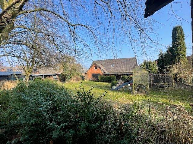 Einfamilienhaus Linden - 6 Zimmer, 158 m&sup2;, 189.900&euro; | Angebot:25697575