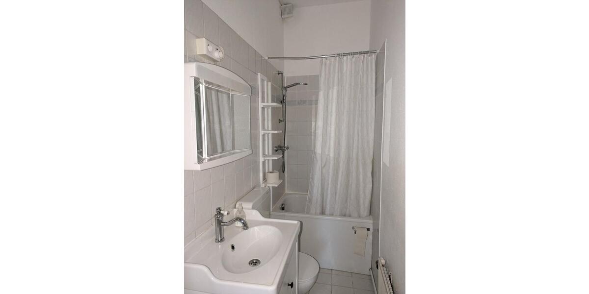 Etagenwohnung Husum - 3 Zimmer, 68 m&sup2;, 680&euro; | Angebot:25862431