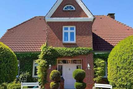 Haus Lürschau - 6 Zimmer, 224 m&sup2;, 525.000&euro; | Angebot:27073223