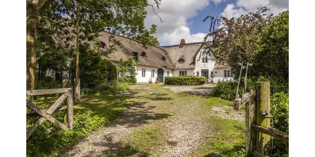 Einfamilienhaus Oldenswort - 15 Zimmer, 495 m&sup2;, 2.749.000&euro; | Angebot:21314175