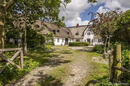 Haus Oldenswort - 15 Zimmer, 495 m&sup2;, 2.749.000&euro; | Angebot:21314175